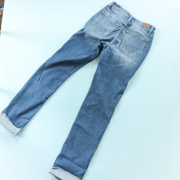 Judy Blue Distressed Straight Fit Cuffed Jeans Size 27 Busted Knee Classic - Picture 6 of 6